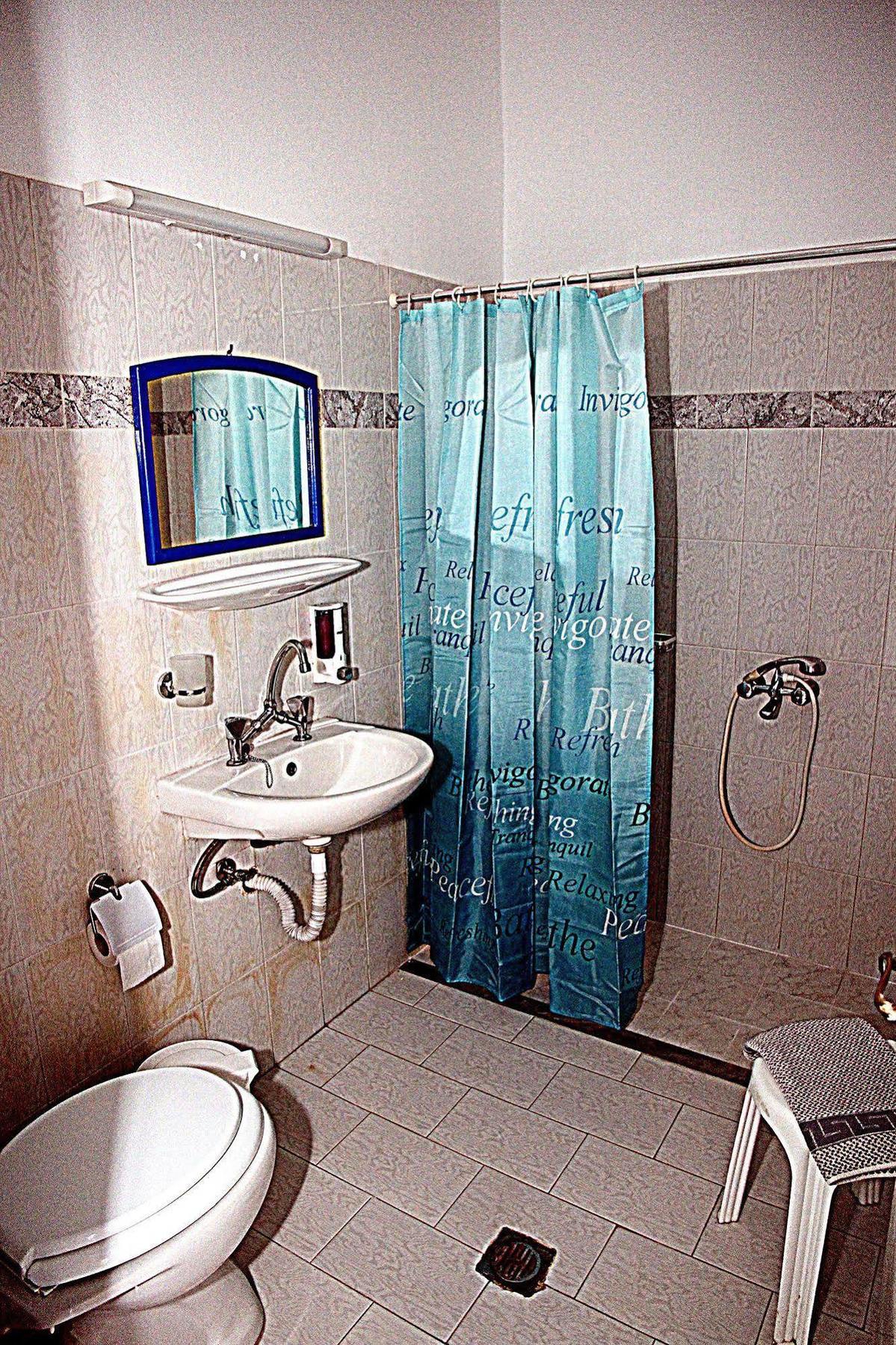& Joanna 3* Perissa (Santorini)