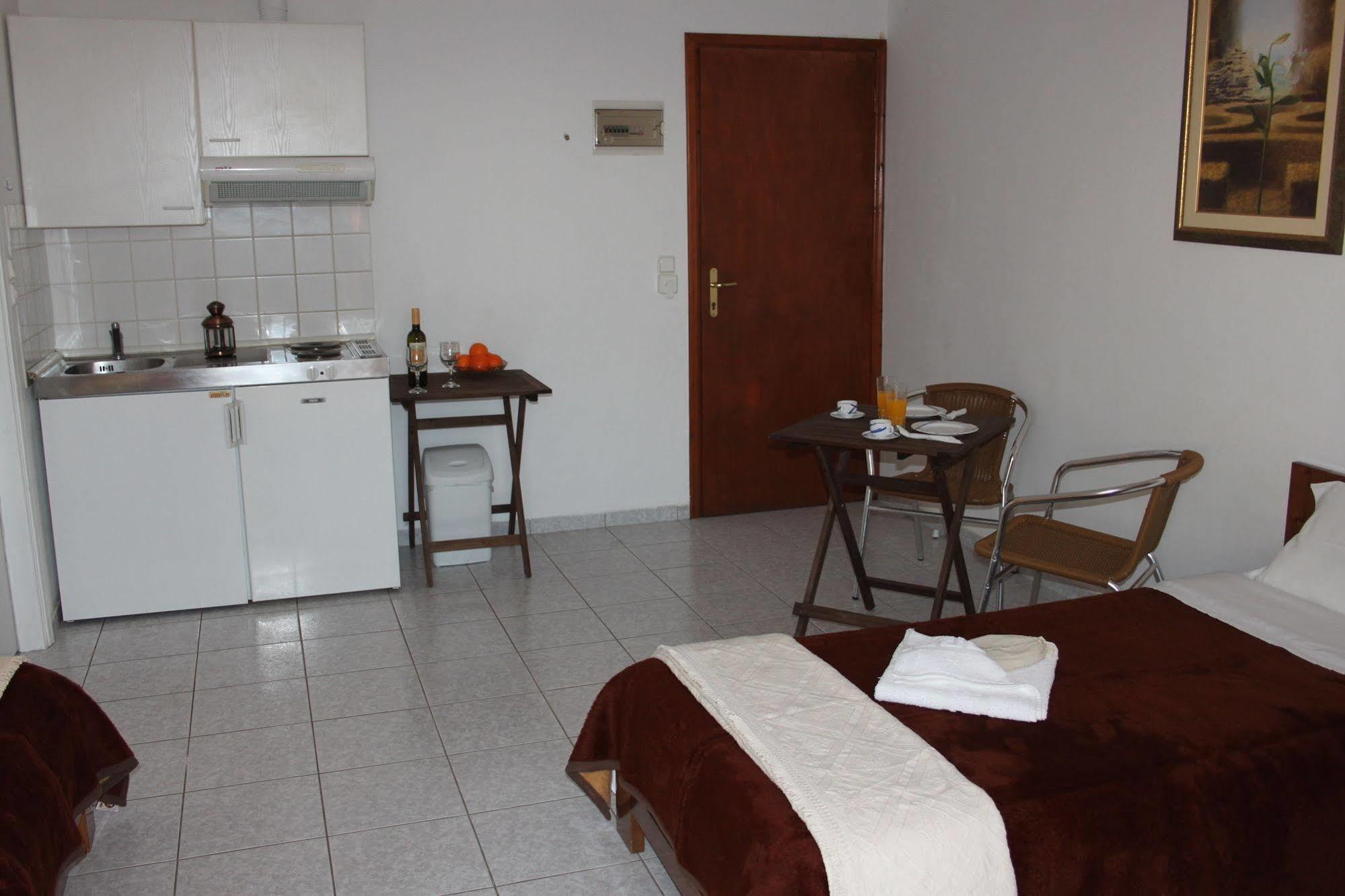 Guest house 123 Armonia Loutra Edipsou (Evia)