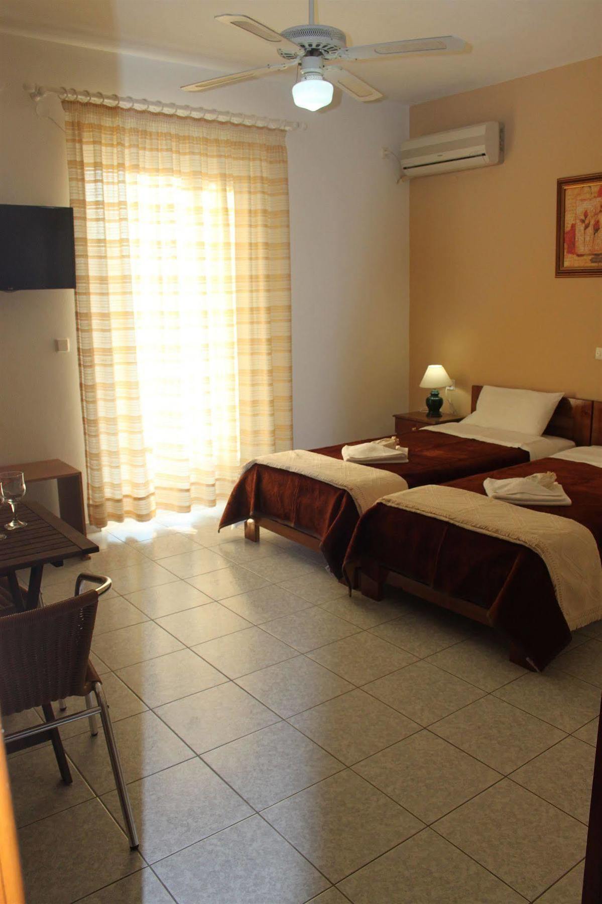 123 Armonia Guest house Loutra Edipsou (Evia)