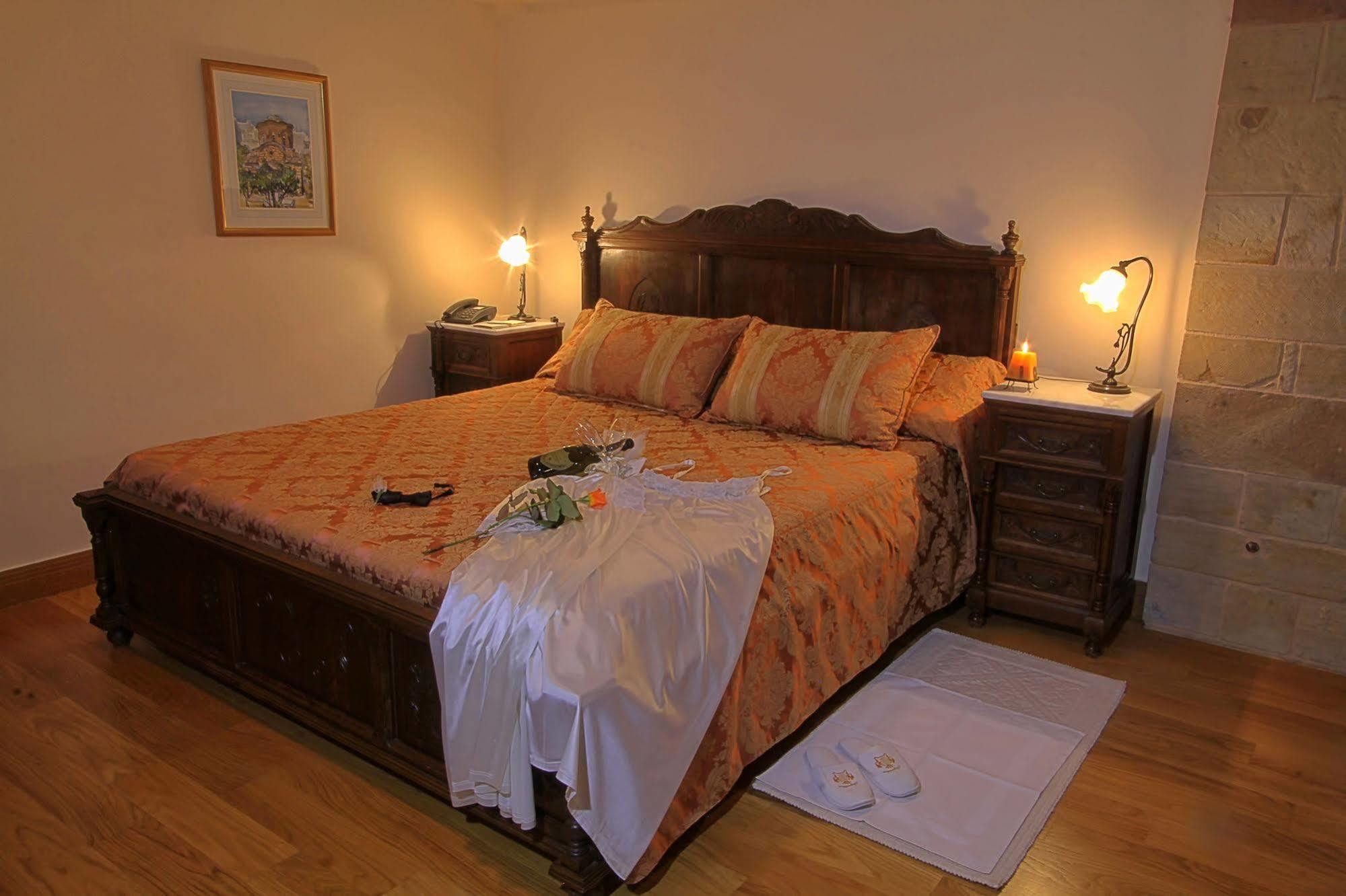 Argentikon Luxury Hotel