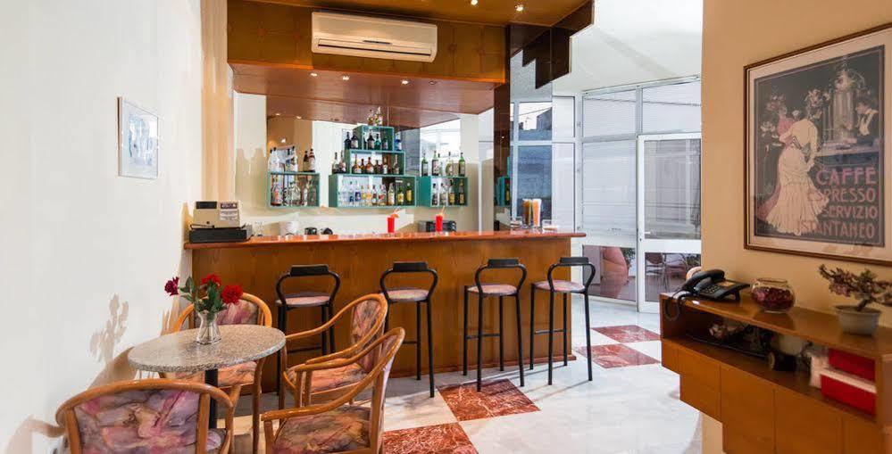 Aparthotel Daisy 2*