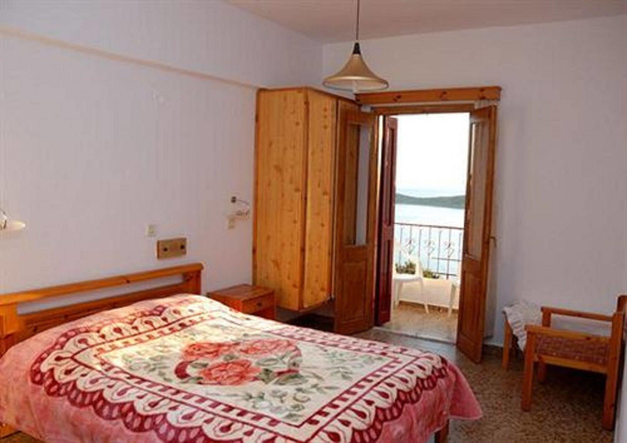 Aparthotel Afroditi Masouri