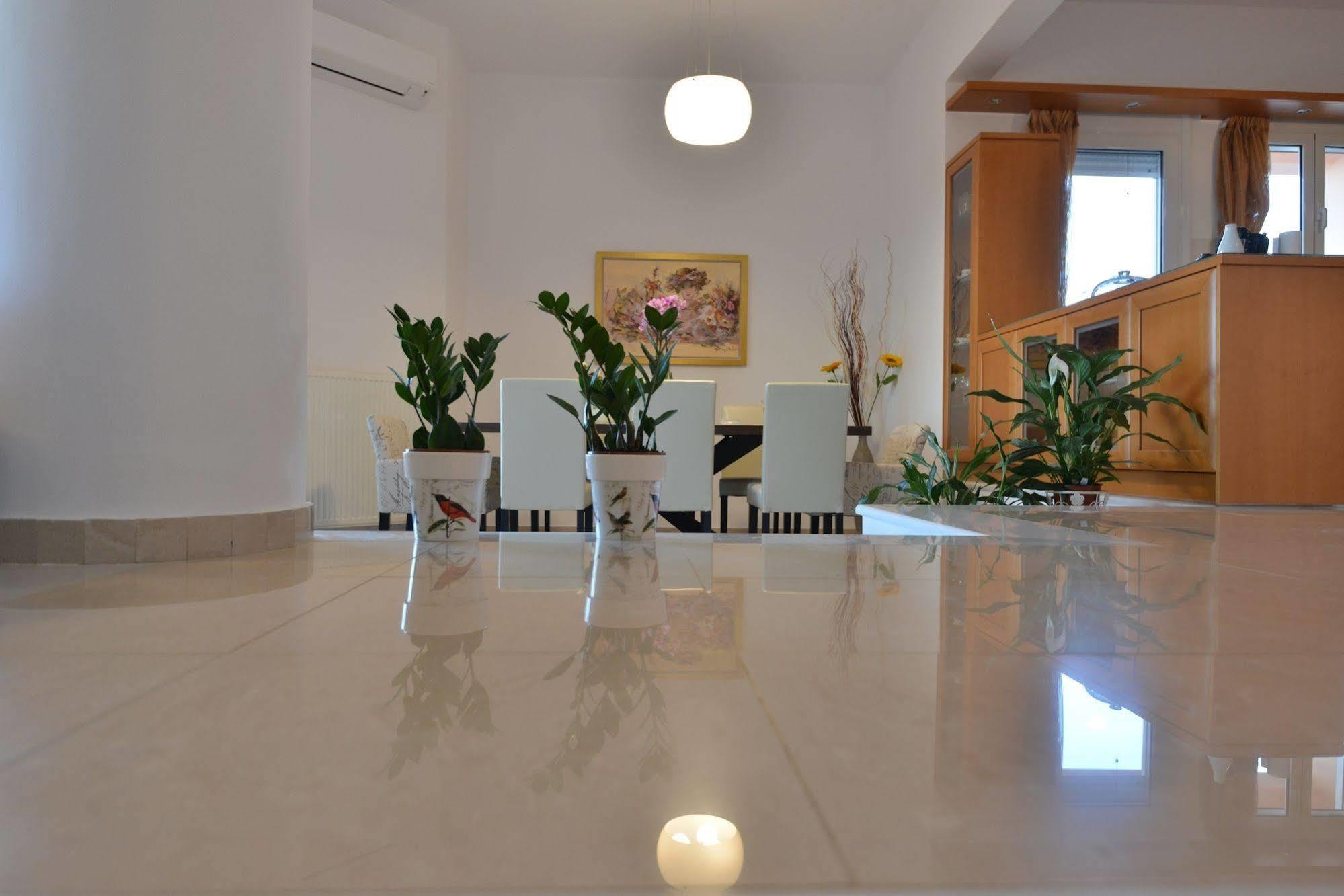 Villa Diogenis