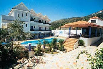 Lygies Hotel 3*