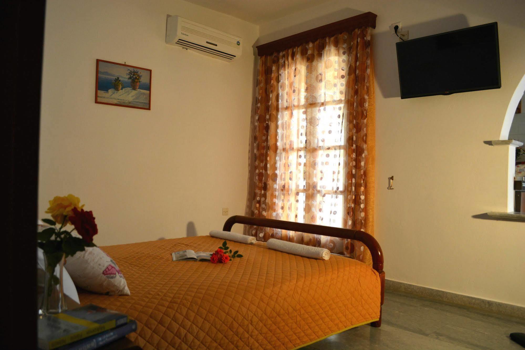 Aparthotel Dimitra Kastraki (Naxos)