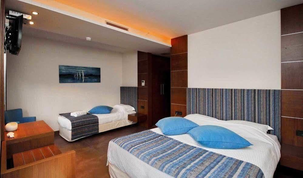 Astros Boutique Hotel