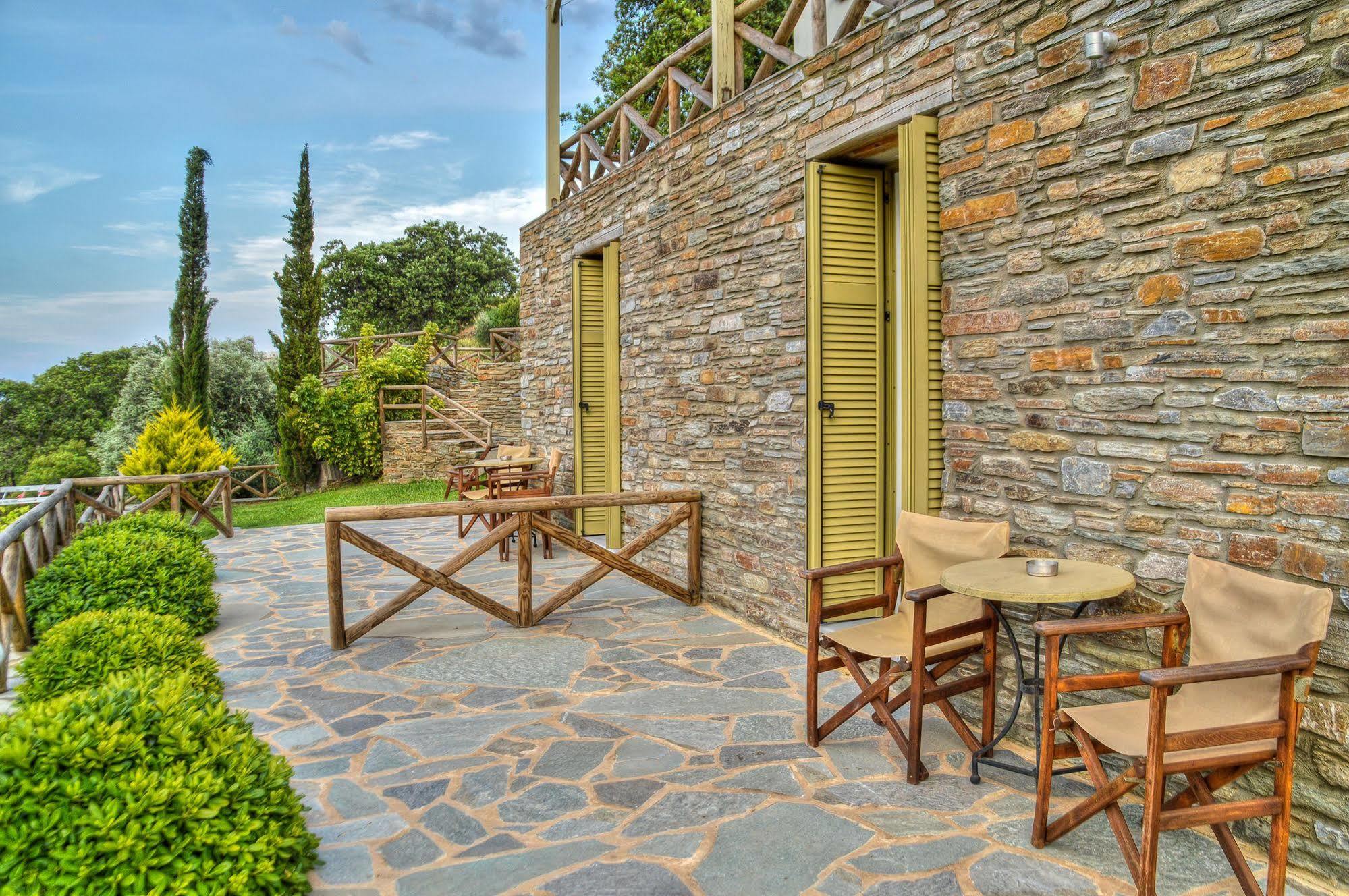 Guest house Iro