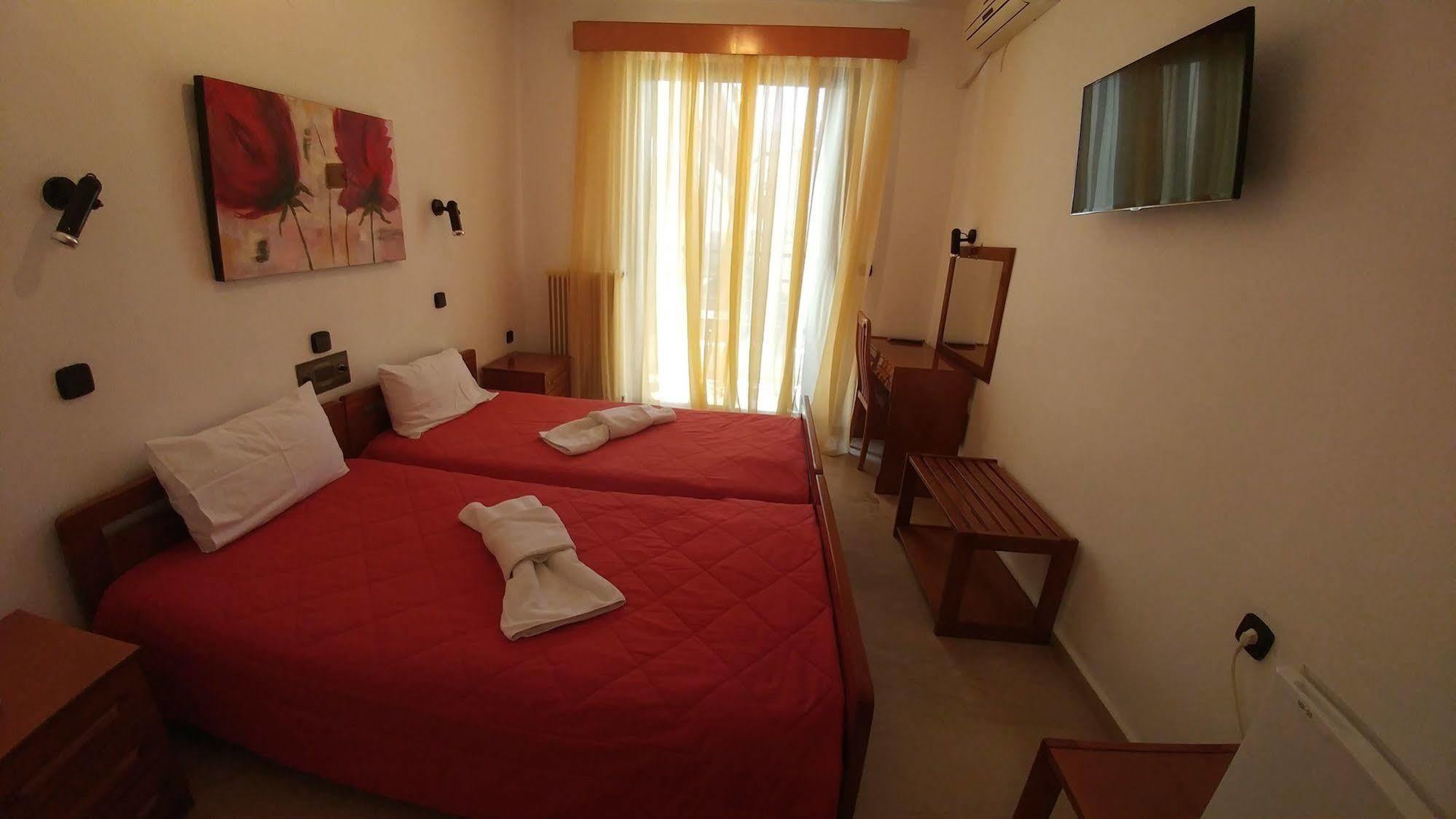 Pavlidis Hotel 2*