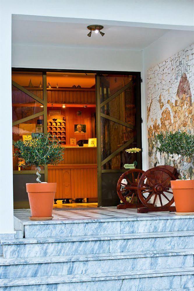 Hotel Pavlidis