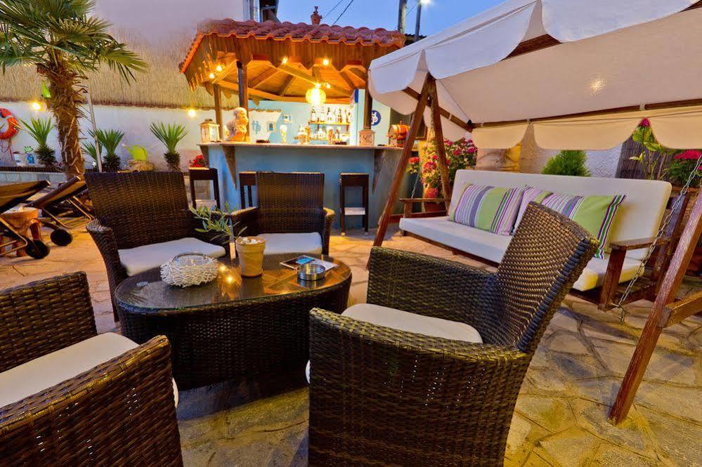 Pavlidis Hotel 2*