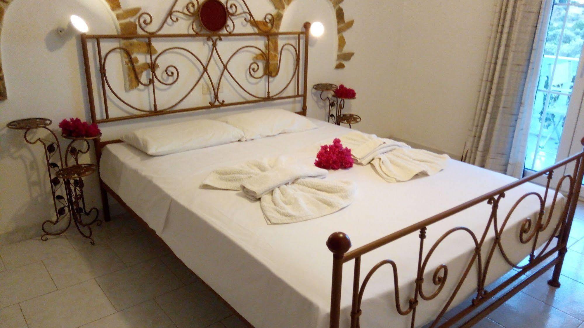 Angelika Aparthotel Alinda (Leros)
