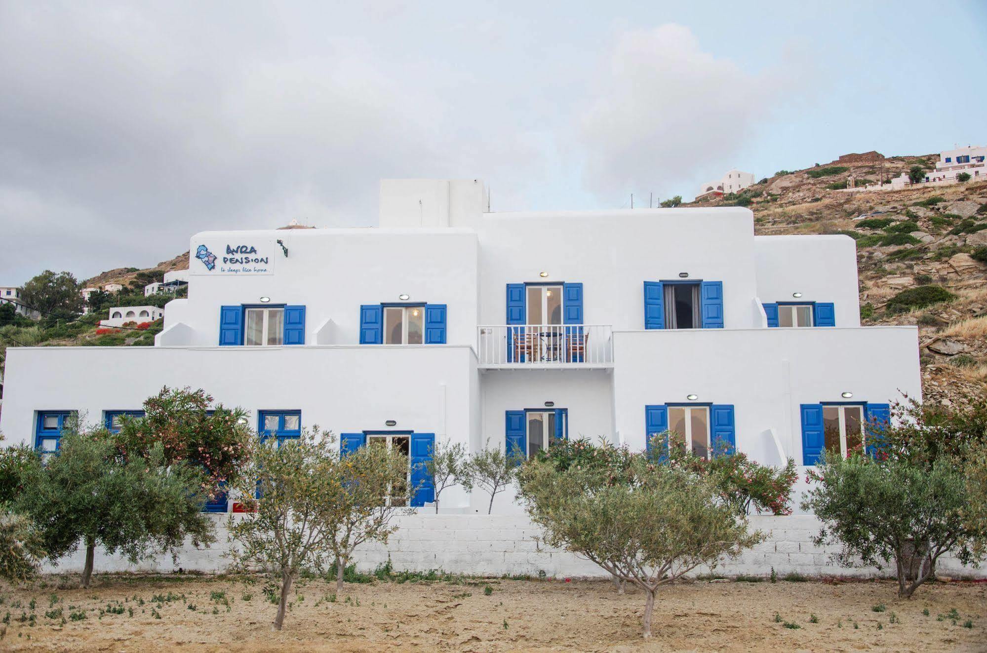 Anna's Guest house 2*