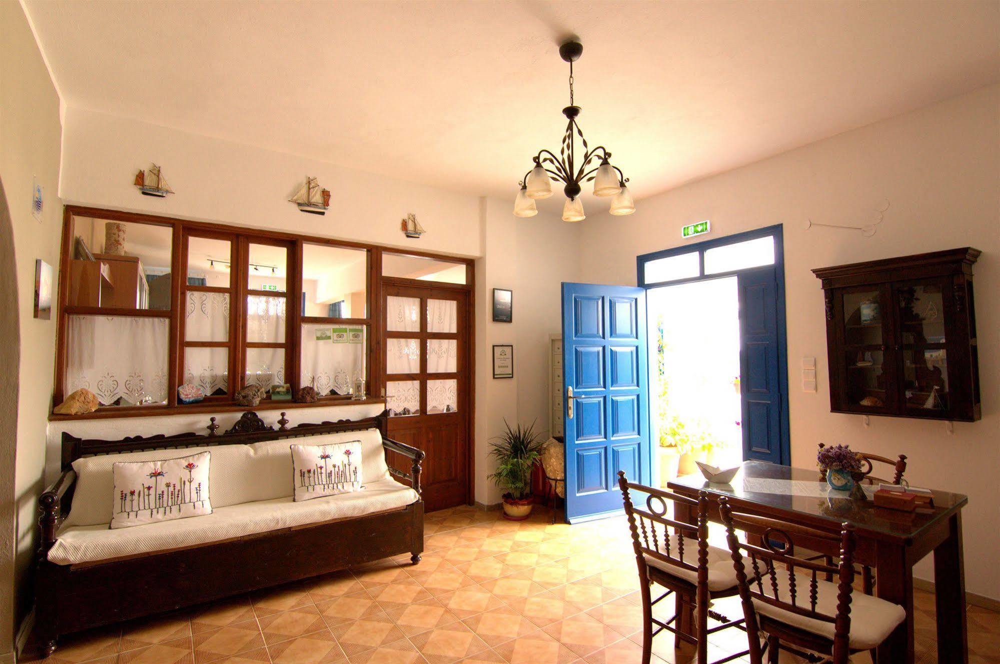 Guest house Anna's 2*