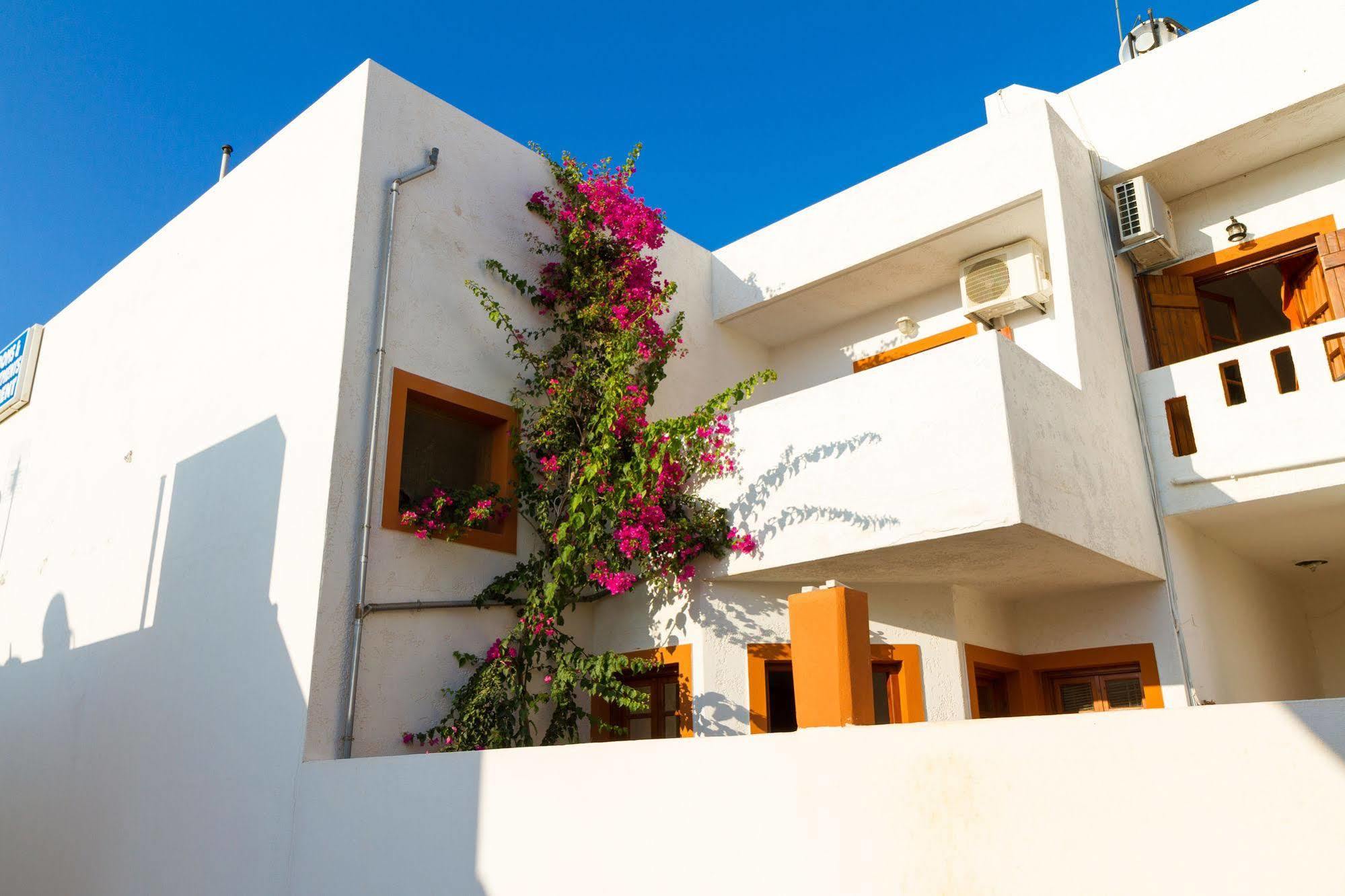 Aparthotel Ideal Kokkini Hani