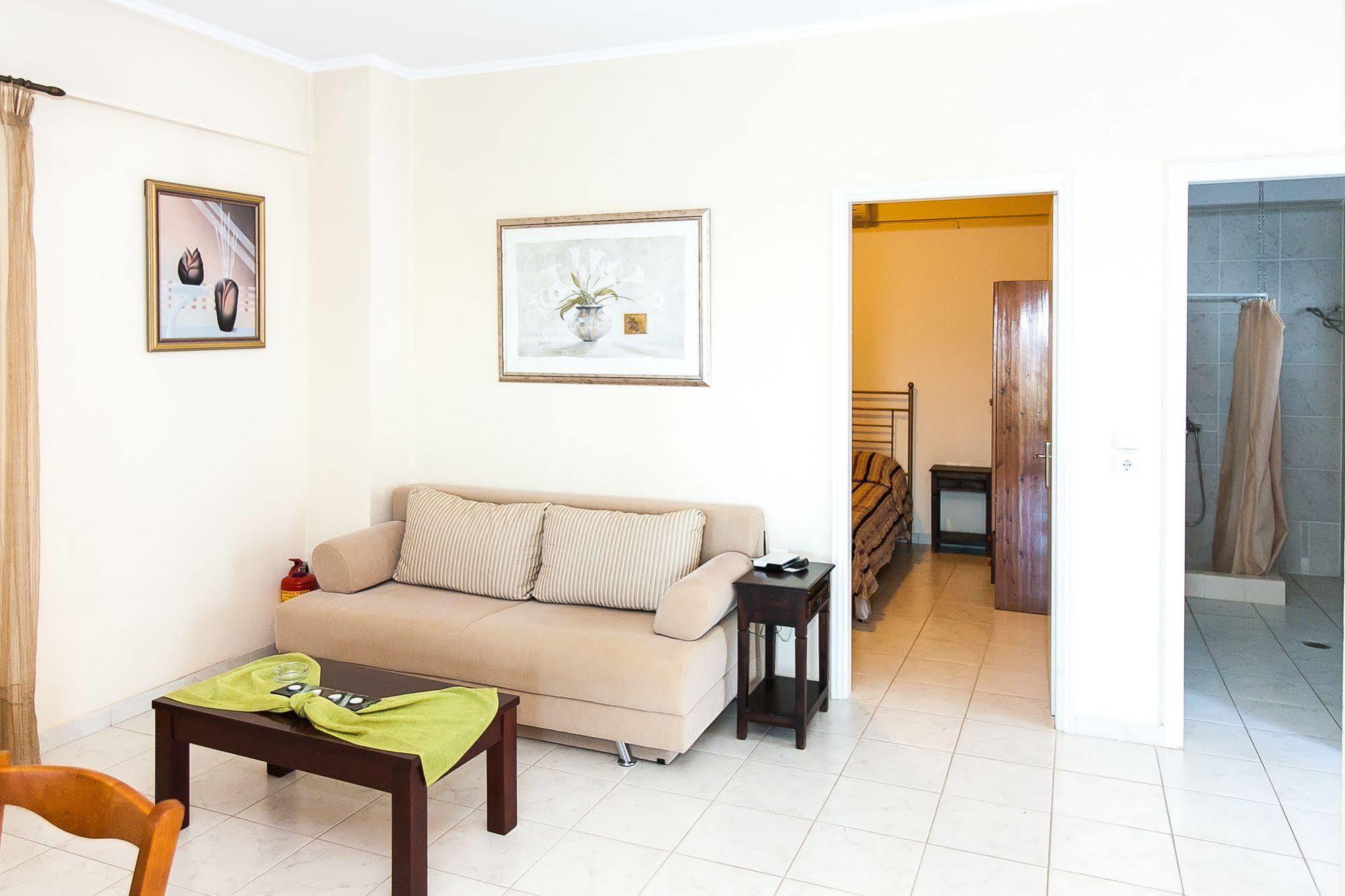 Anigraia Aparthotel Paralio Astros