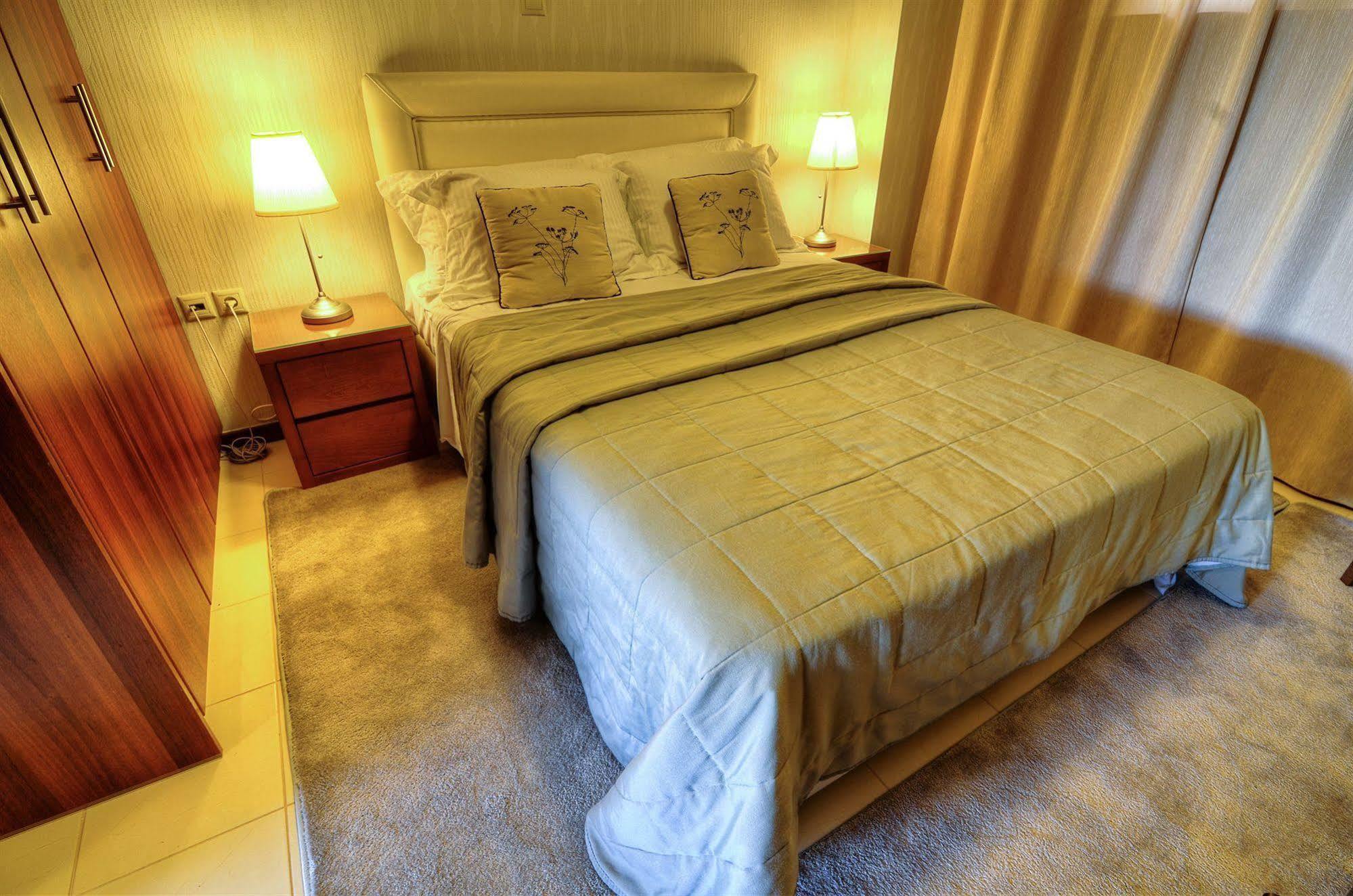 Aparthotel Enalio 4*
