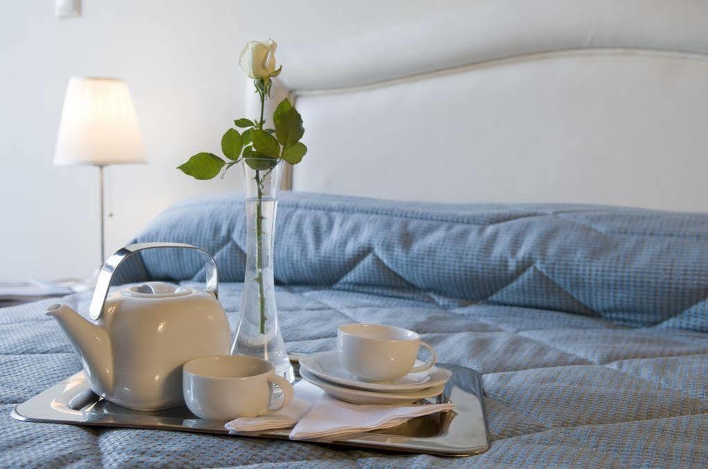 Enalio Aparthotel