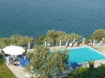 Assa * Pyrgadikia
