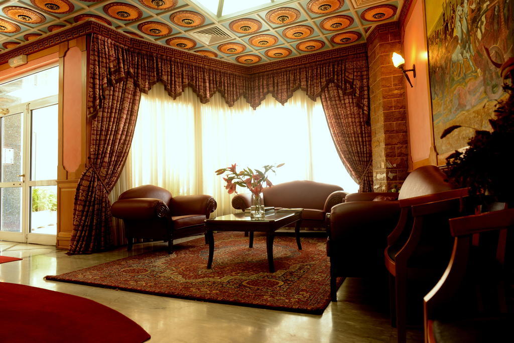 Melissa Ii Hotel