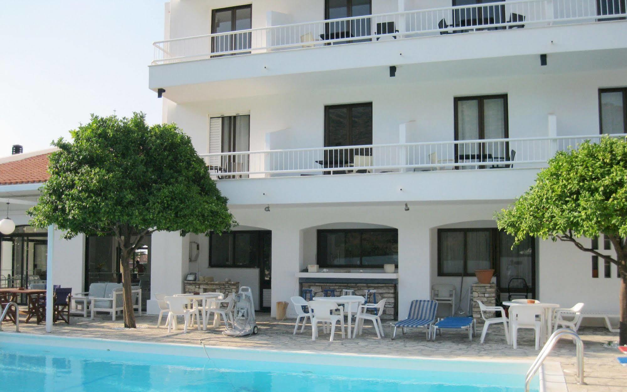 Apollon Aparthotel Pythagoreio (Samos)