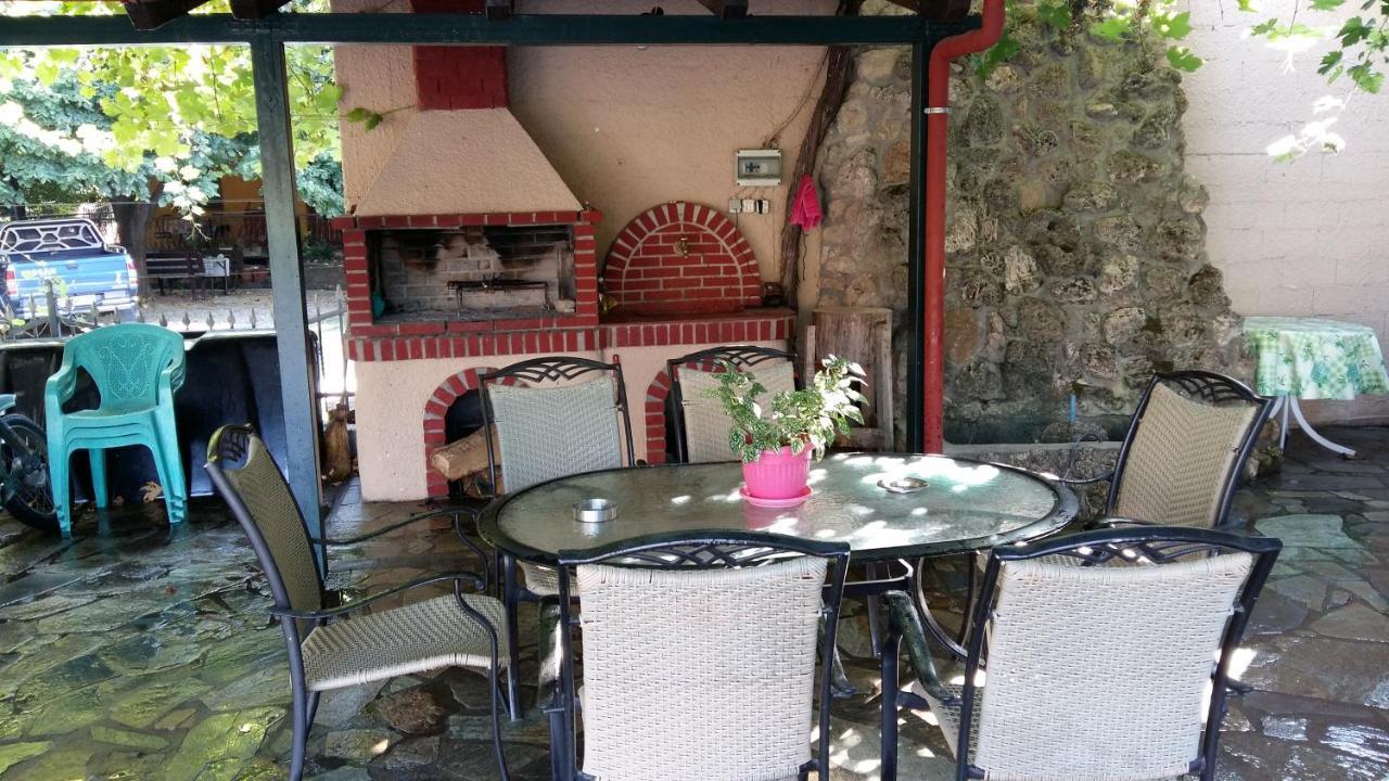 Guest house Oneiro Loutraki (Pella)