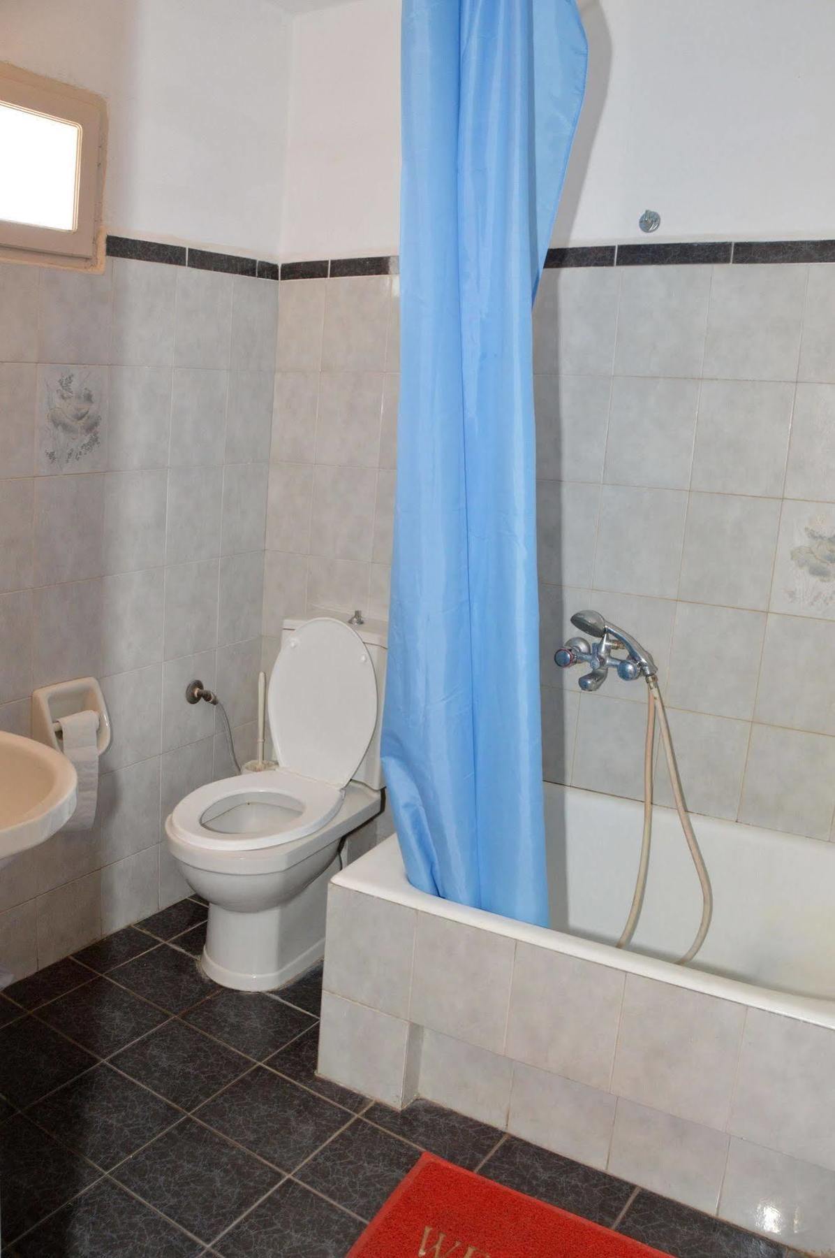 Miranta - & Hotel 2*