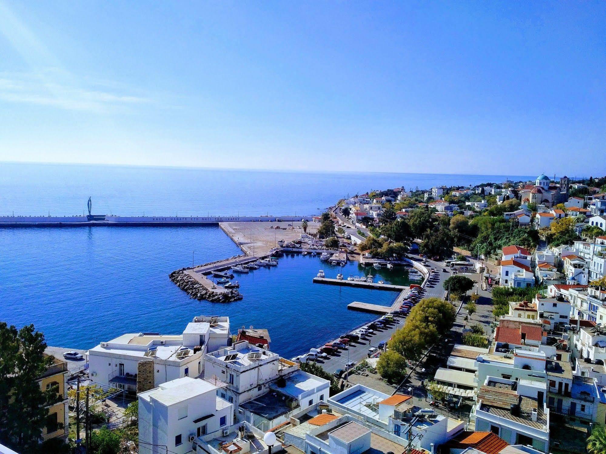 Hotel Kastro 2*