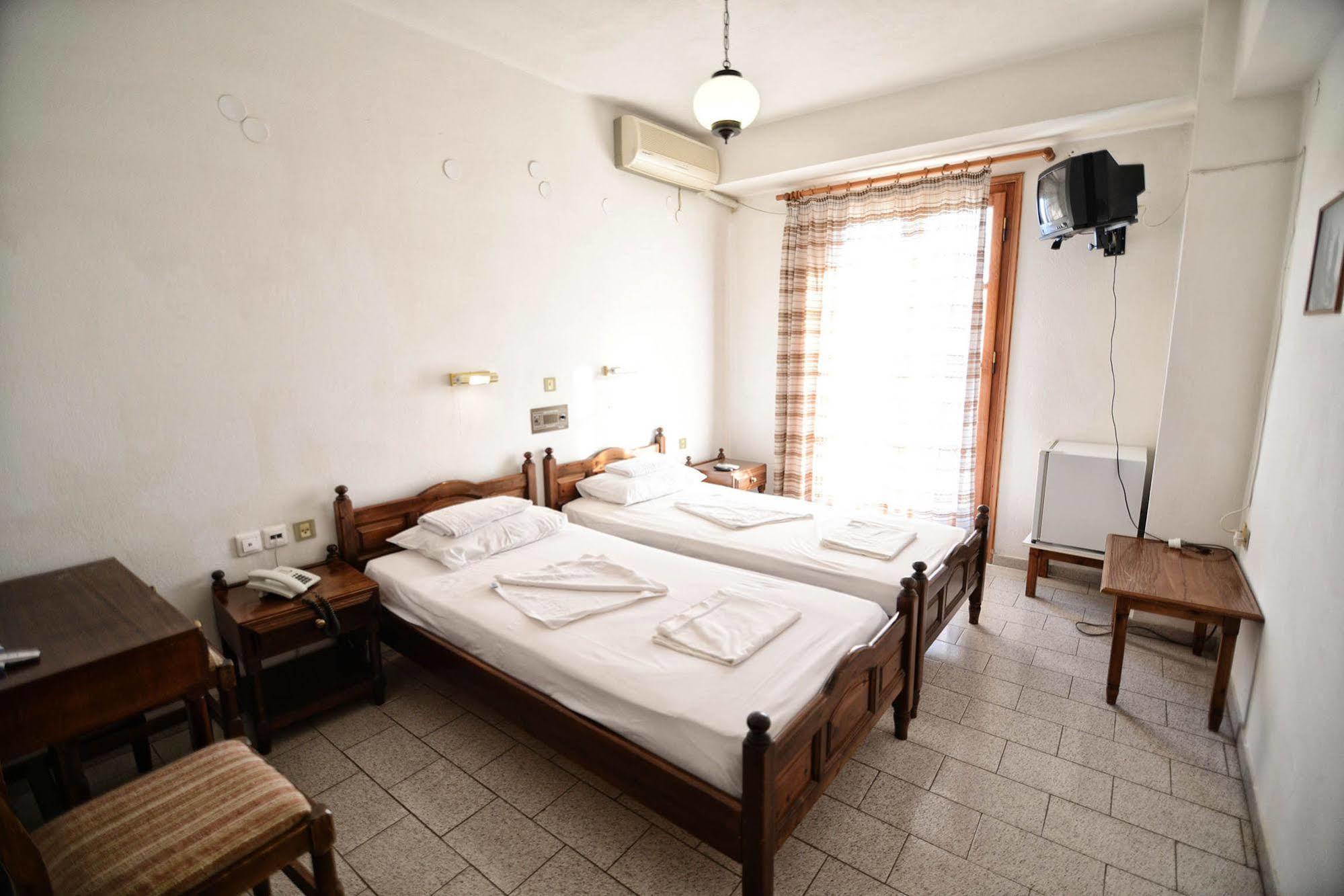 Kastro Hotel