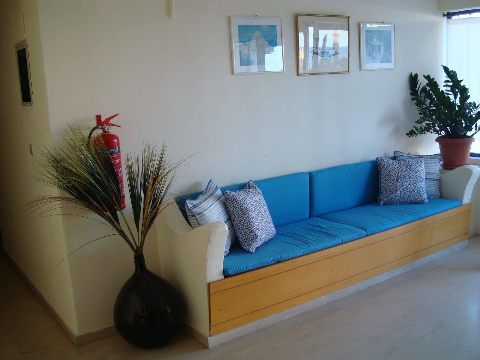 Philippos & Aparthotel 3*