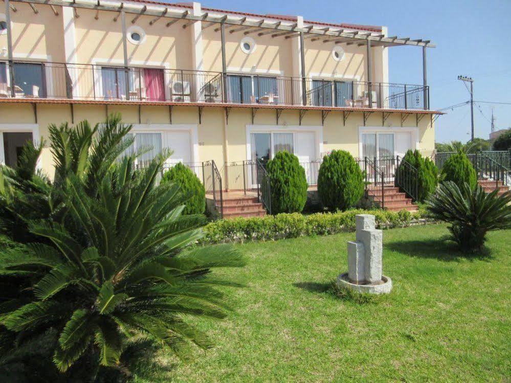 Porto Skala Village Hotel 4*