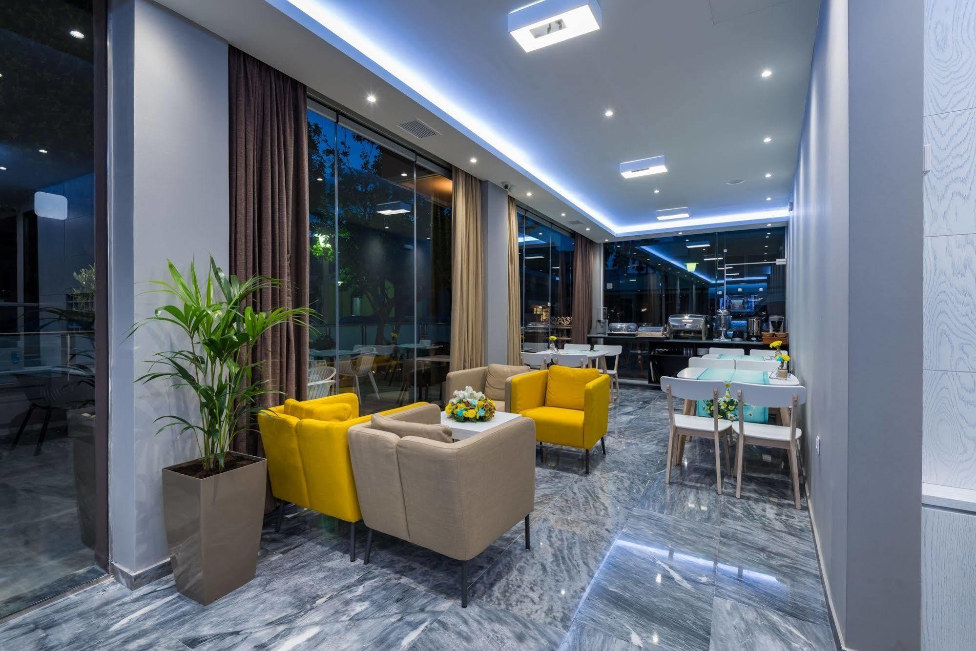 Olympia Hotel 2*