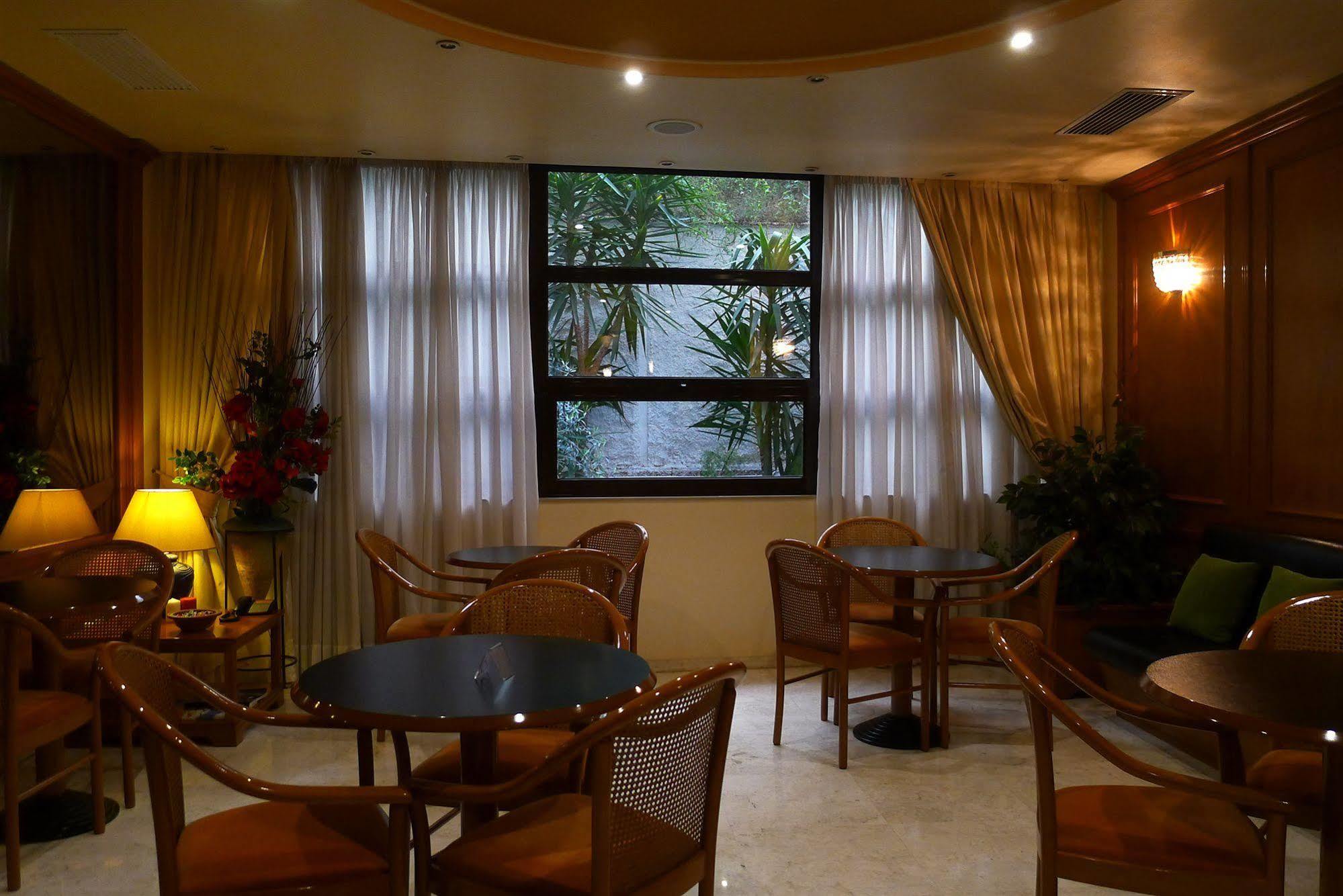 Victory Hotel