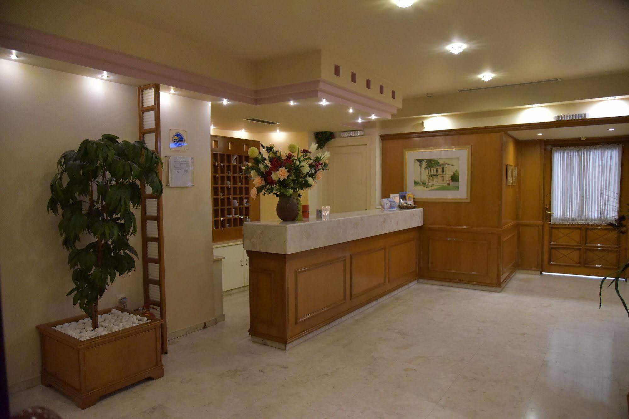 Hotel Victory 2*