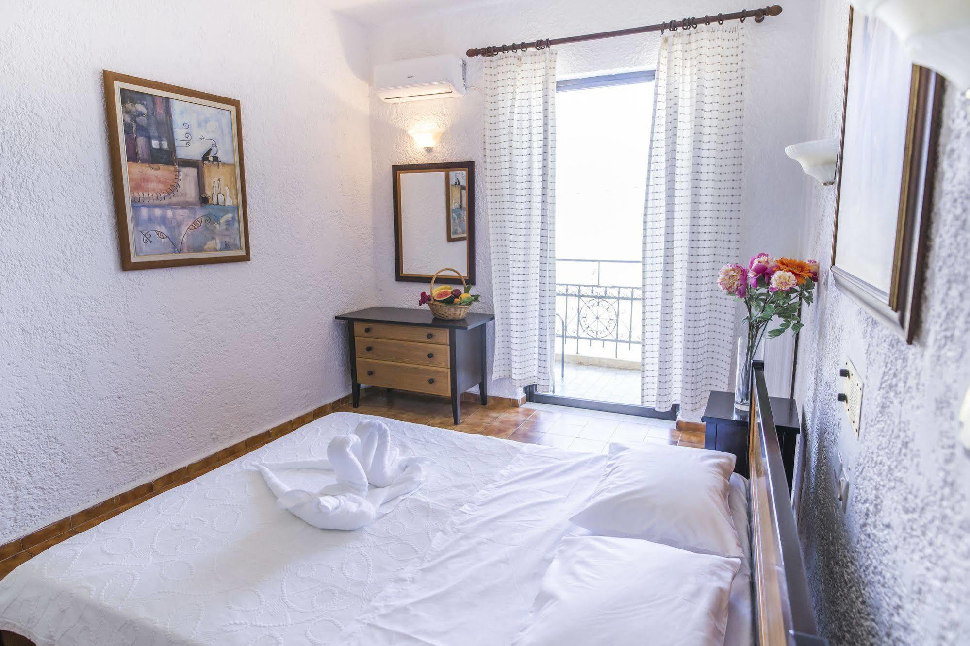 Hotel Creta Aquamarine 3*