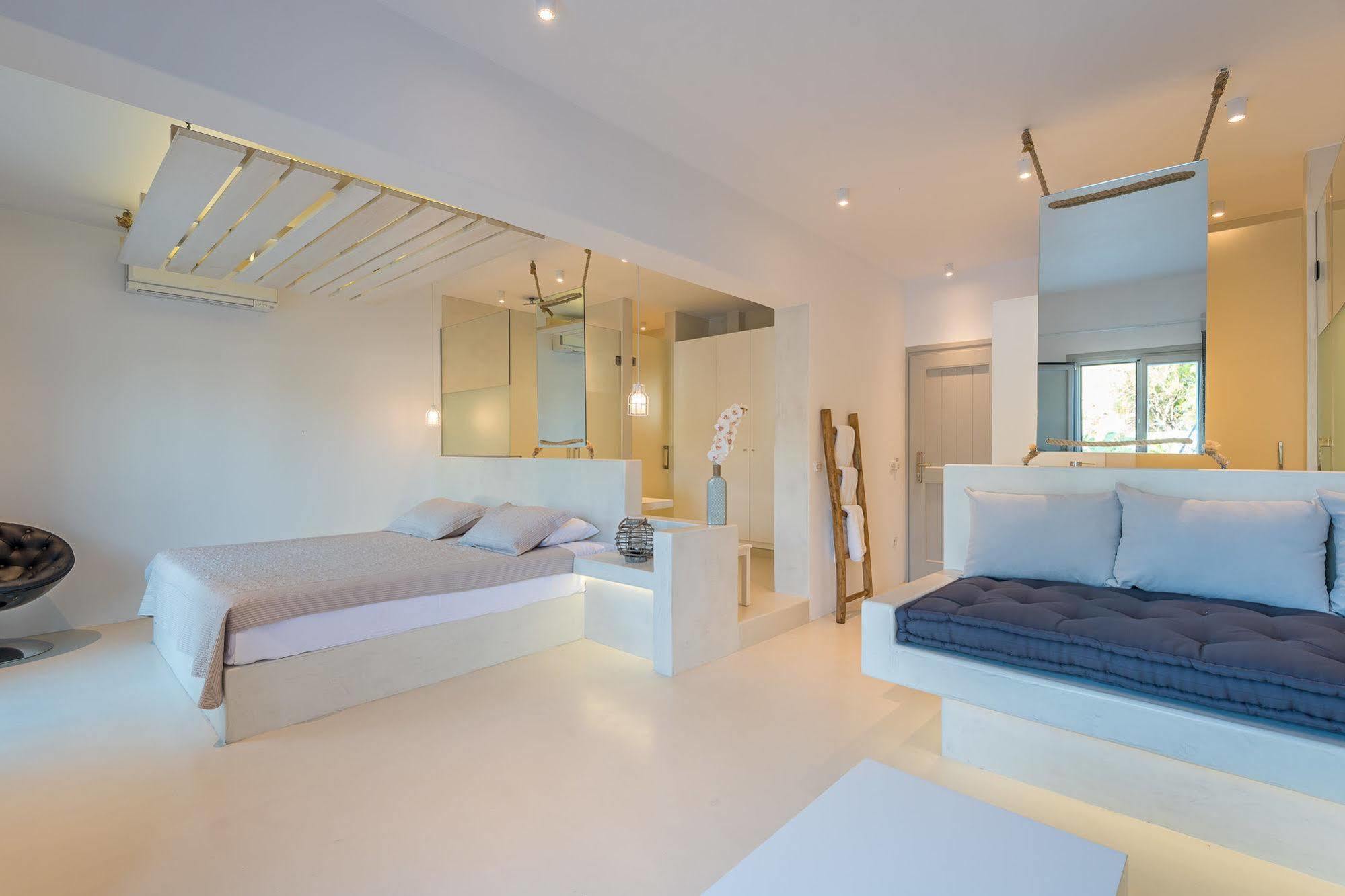 Myconian Sunrise Relais & Chateaux 5*