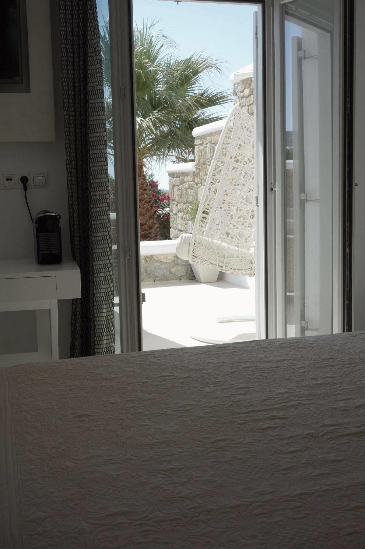 Myconian Sunrise Relais & Chateaux