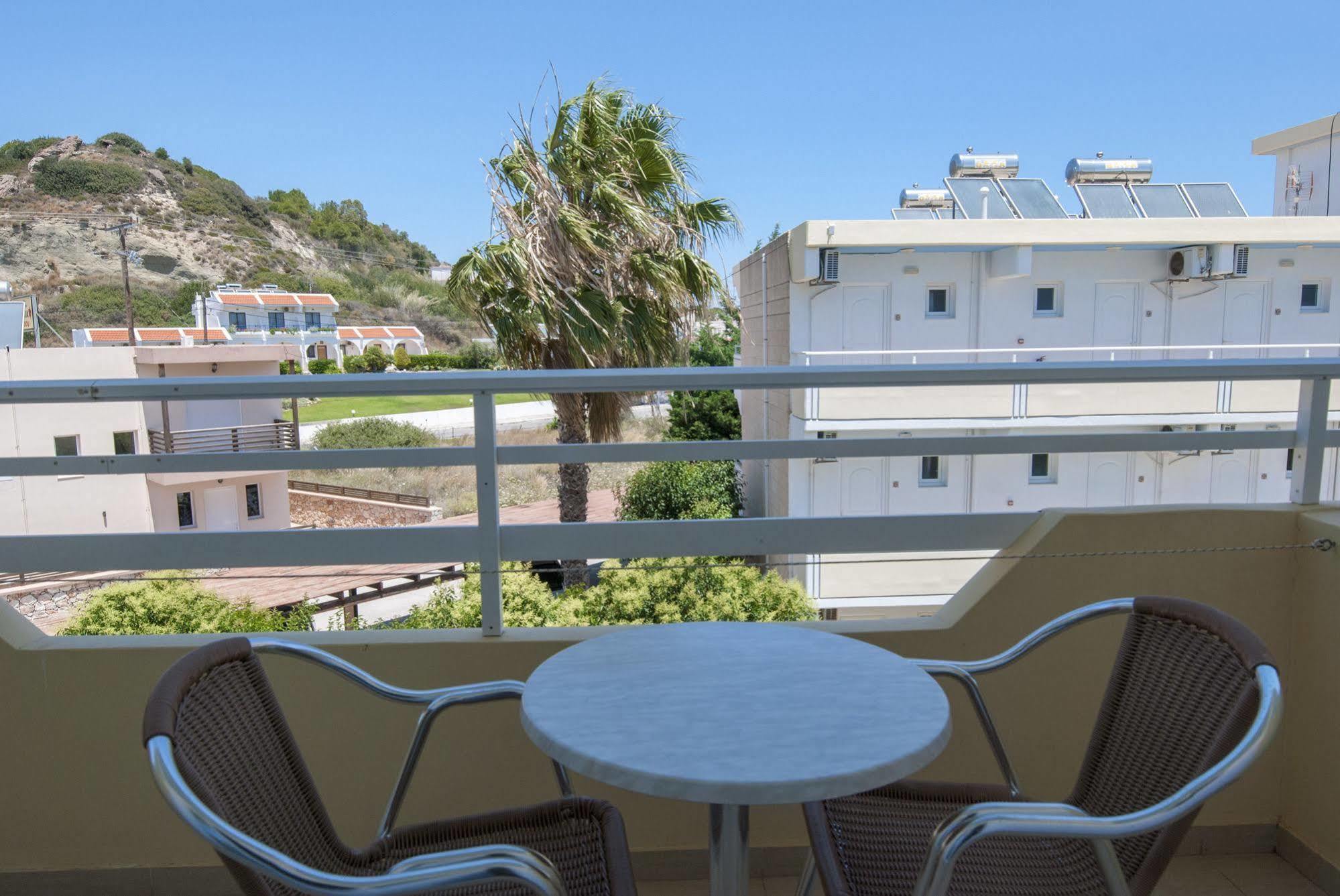 Georgia Hotel 2*