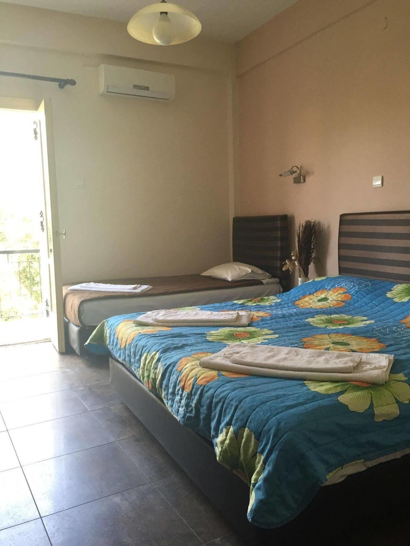 Ulrika Hotel Aegina