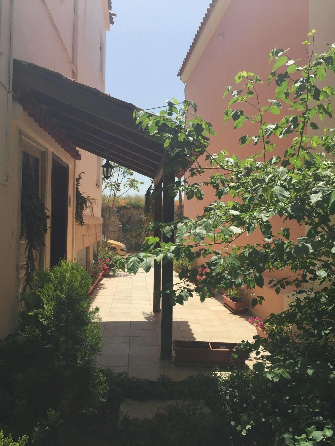 Ulrika Hotel *