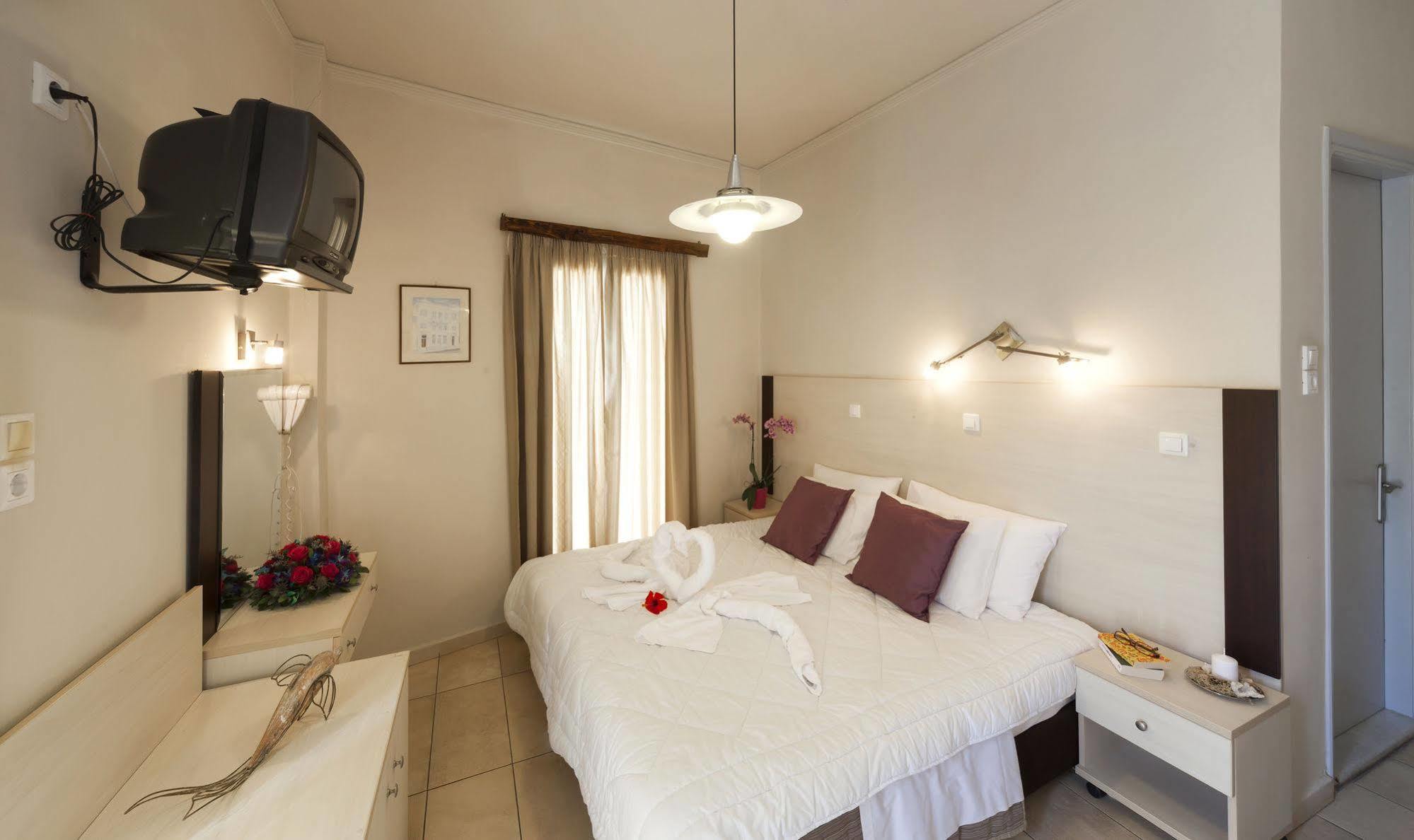 Francoise Hotel