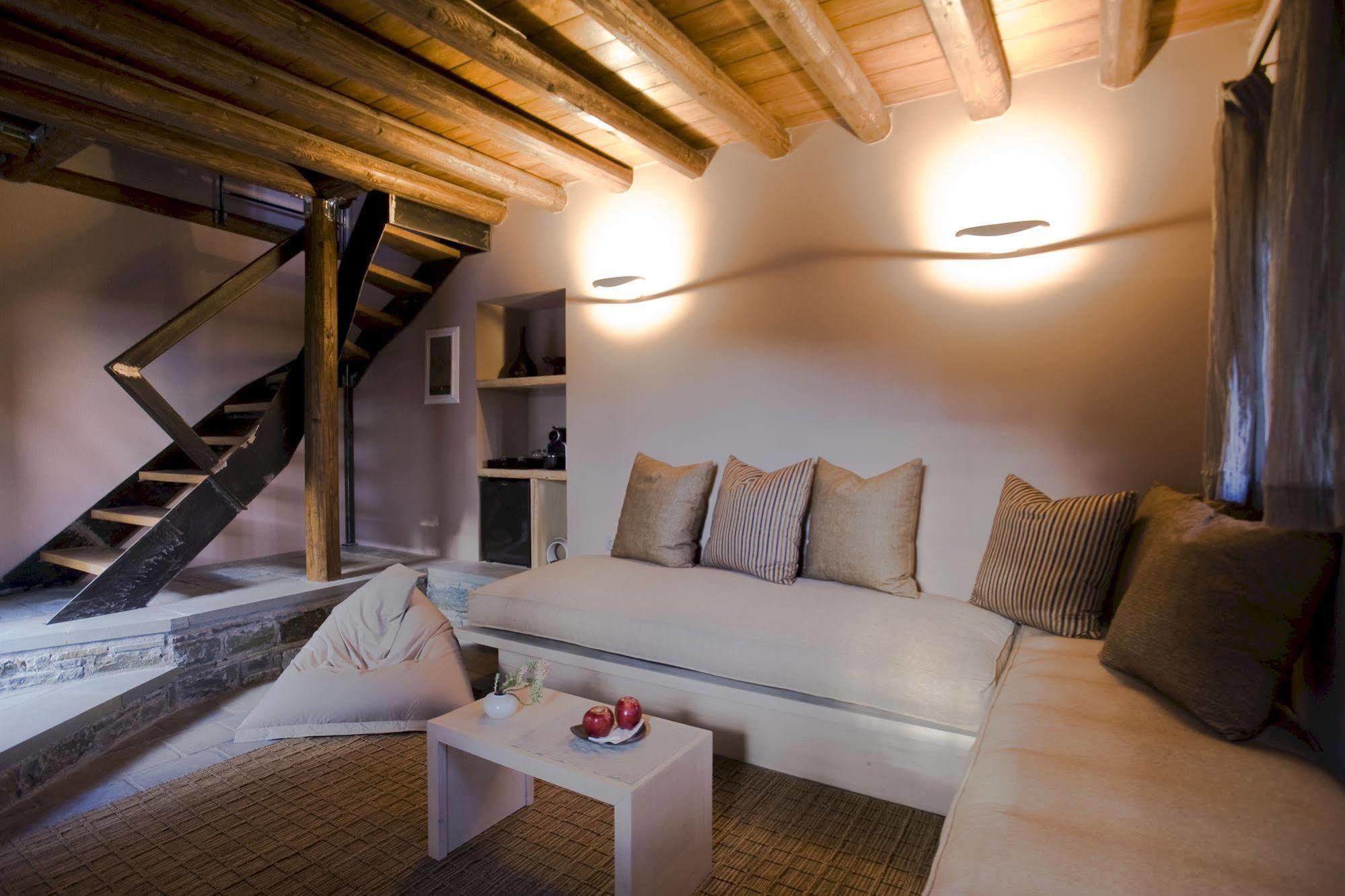 Kipi Suites Guest house Kipoi