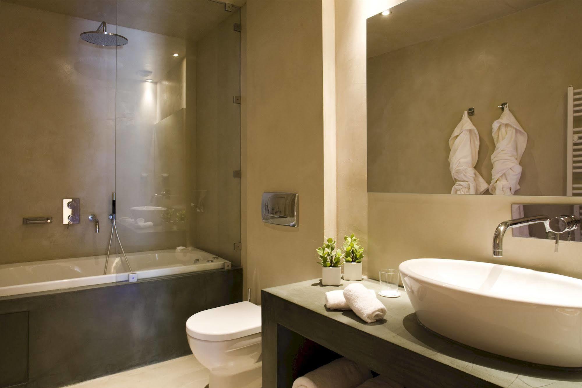 Guest house Kipi Suites