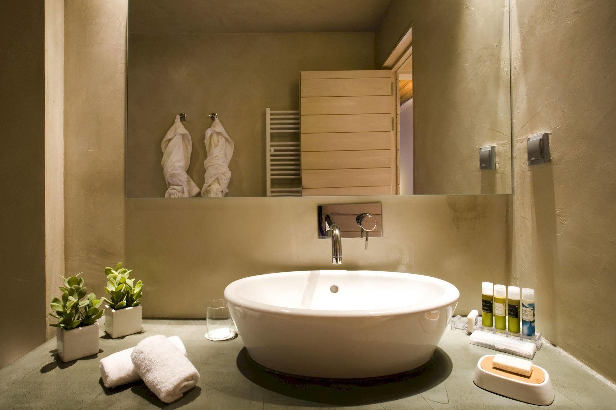 Kipi Suites Guest house 4*