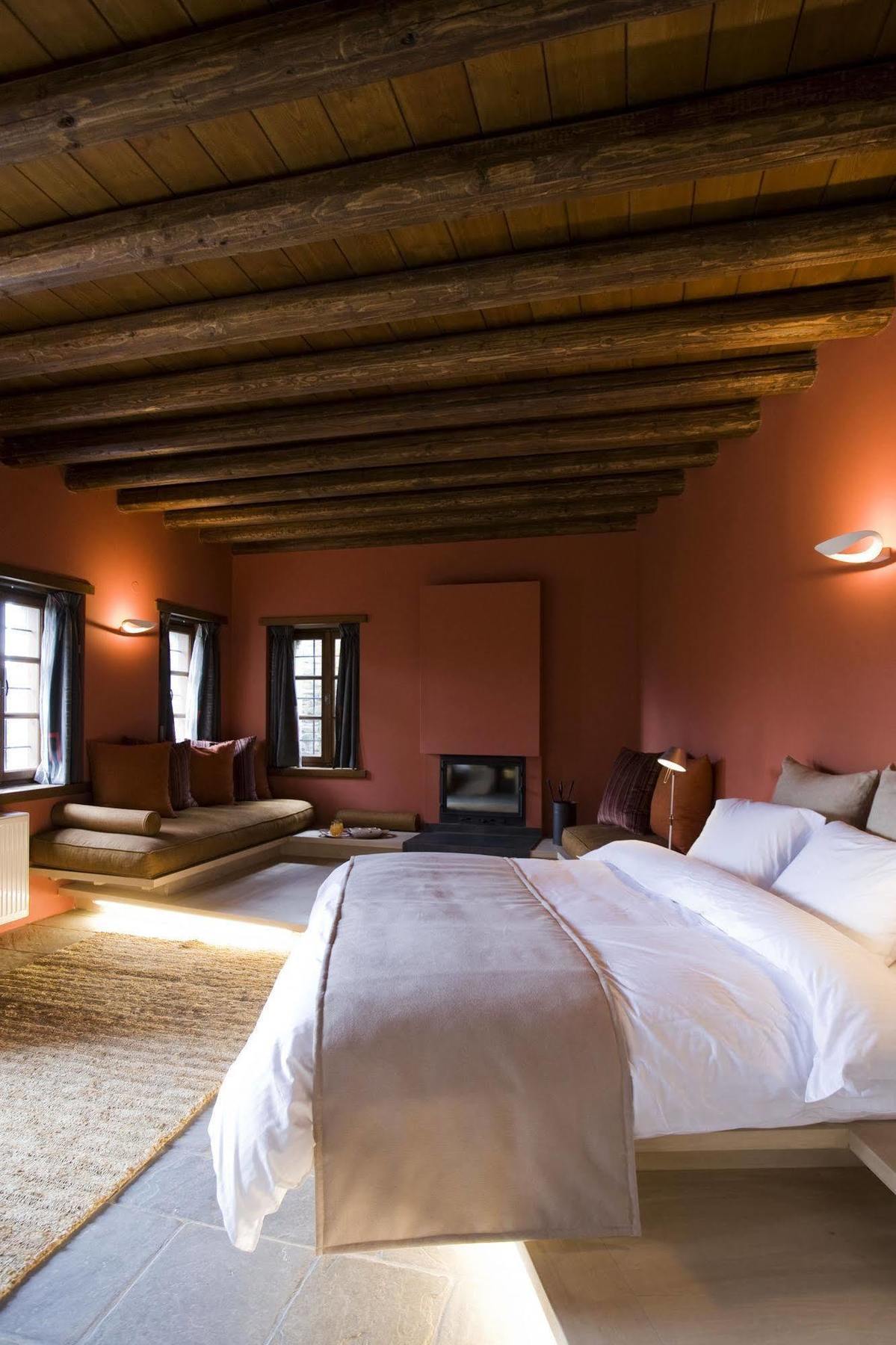 Kipi Suites