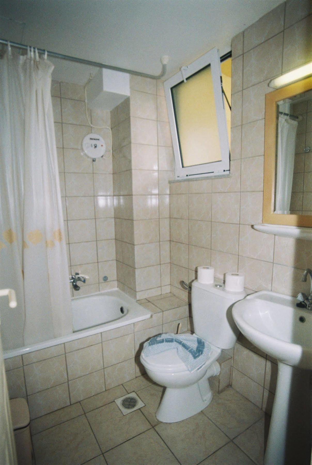 Aparthotel Veronica Kato Daratso