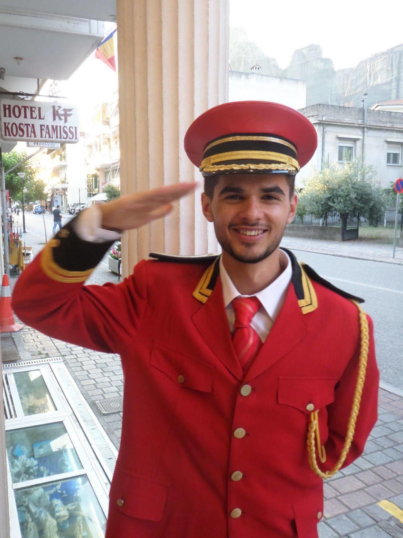 Hotel Kosta Famissi