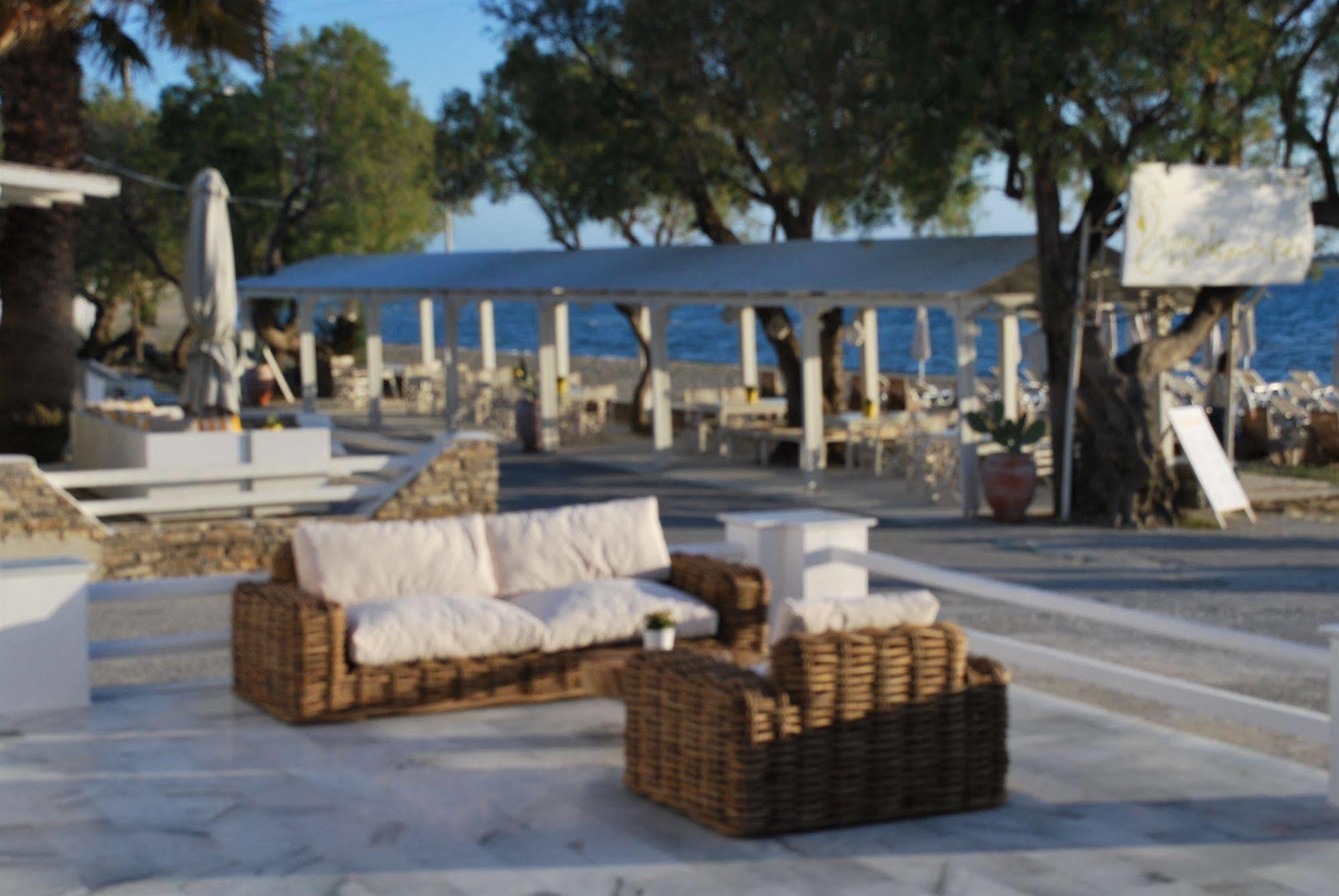 Ippokampos Beachfront *