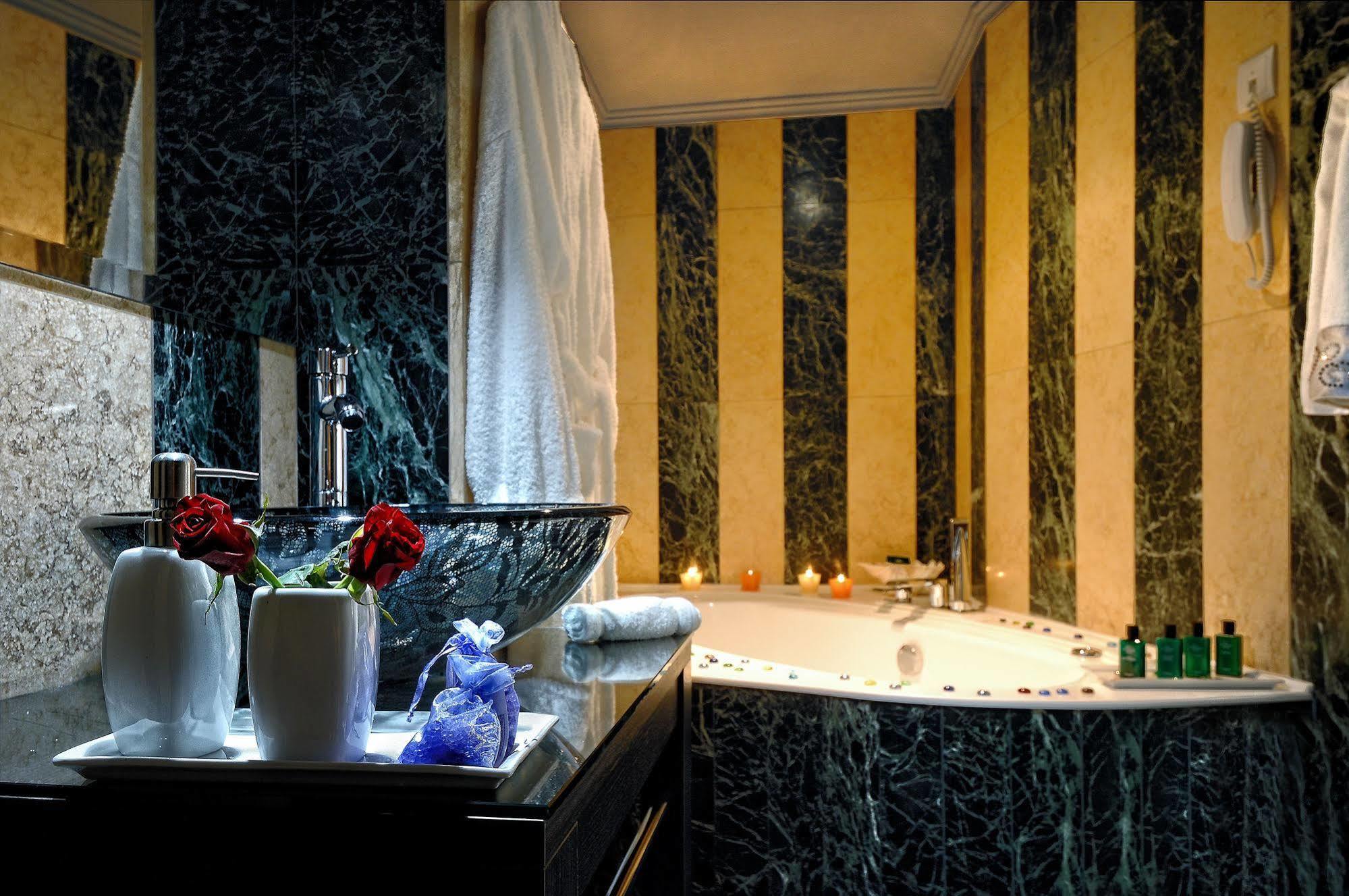 Civitas Aparthotel Rethymno (Crete)