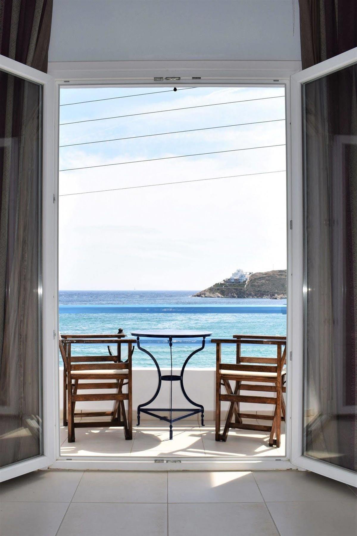 Hotel Vari Beach Hotel