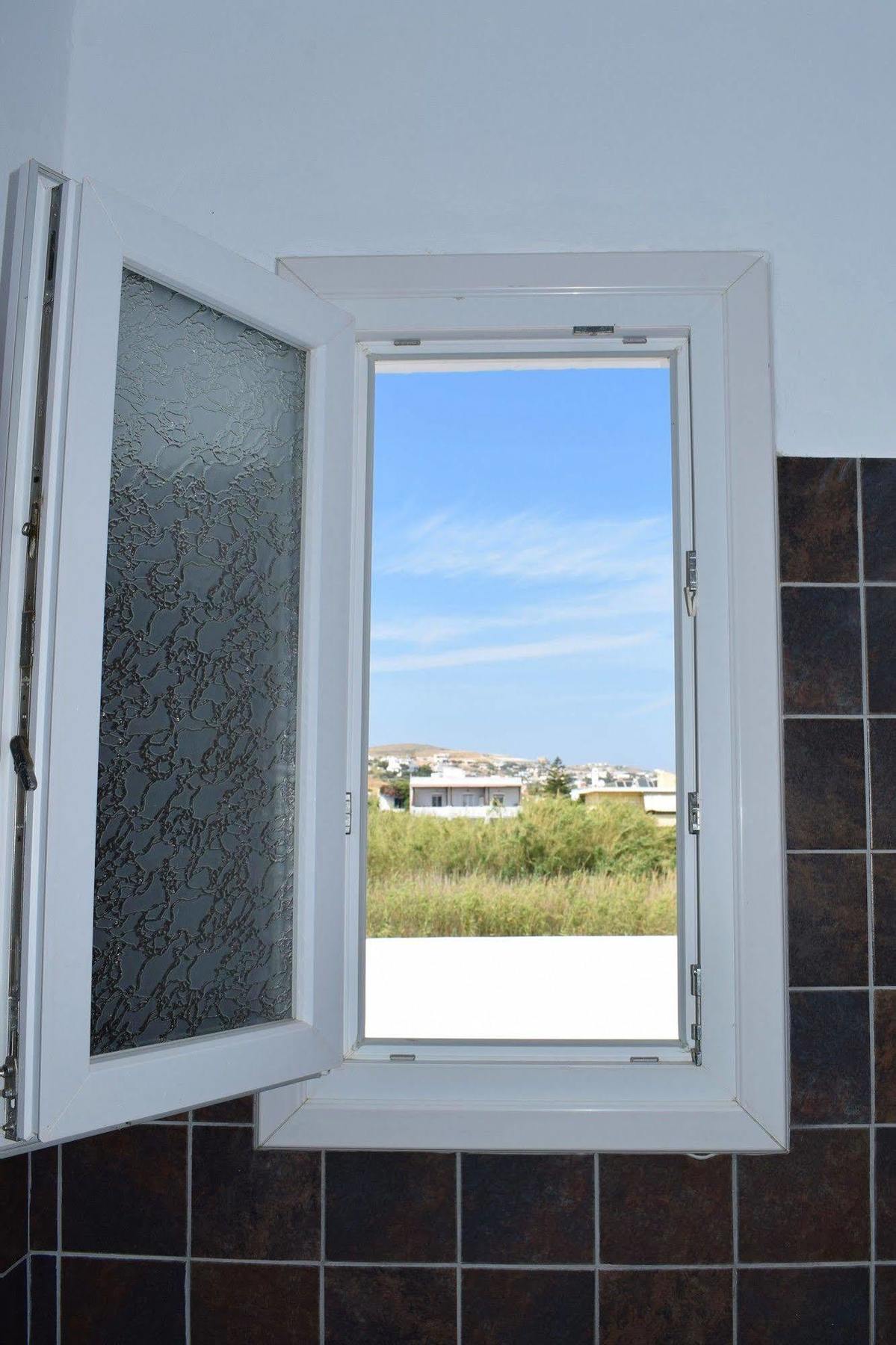 Vari Beach Hotel Vari (Syros)